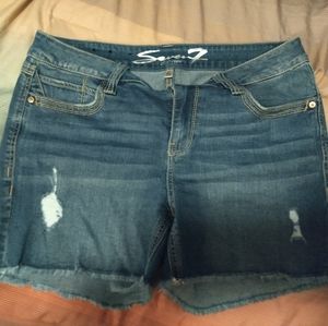Seven7 jean shorts brand new